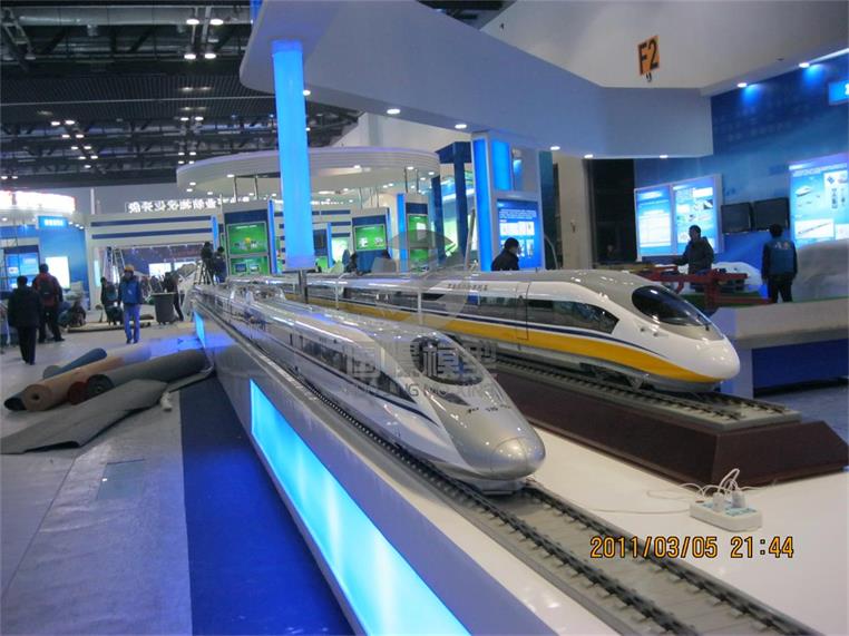 石棉县车展车模